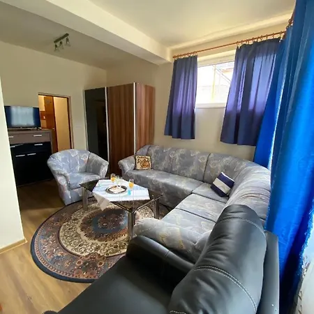 Aparthotel Karol