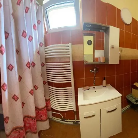 Karol Aparthotel