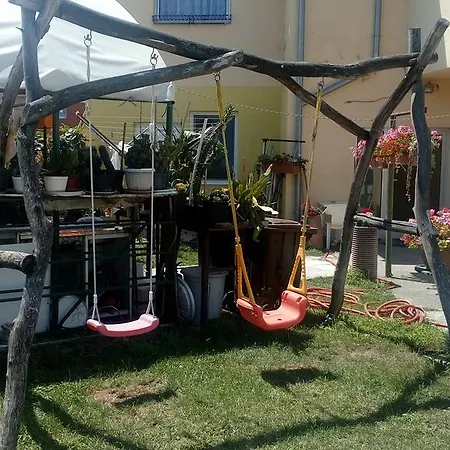 Aparthotel Karol *